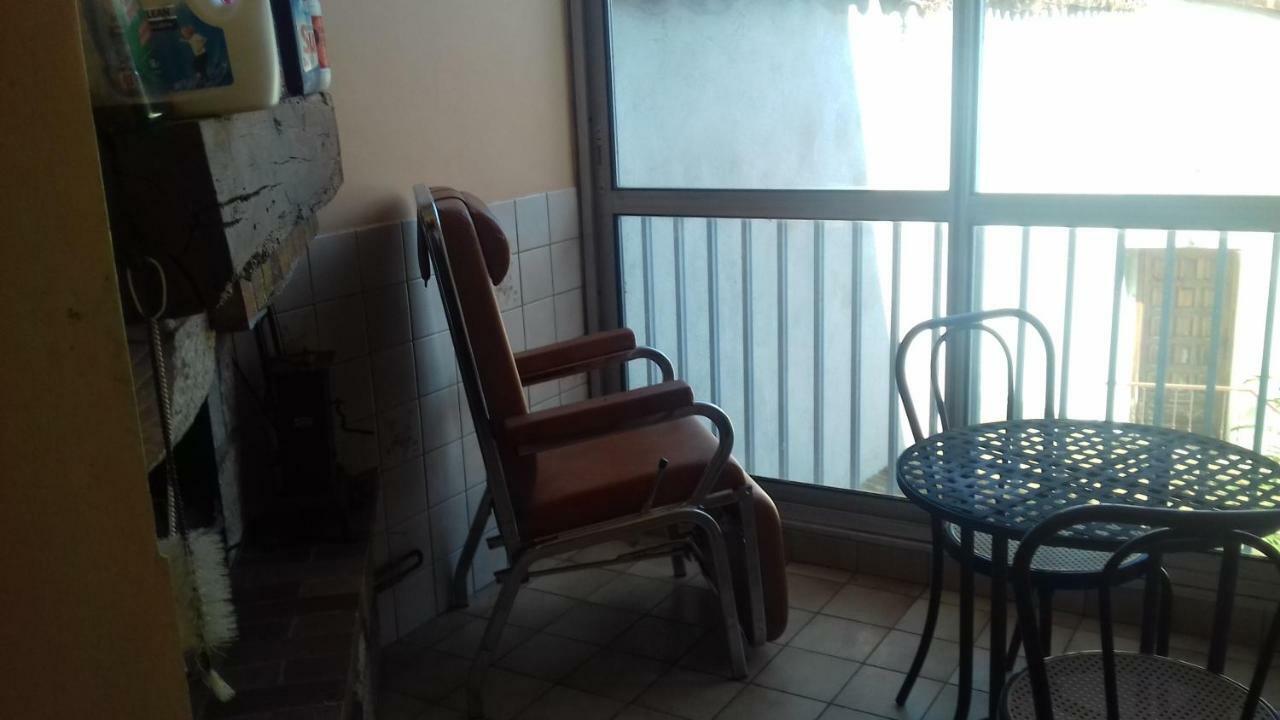 Appartement Du Jardin Saint-Affrique Kültér fotó